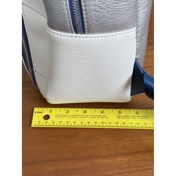 Loungefly Star Wars R2D2 Backpack main image 10